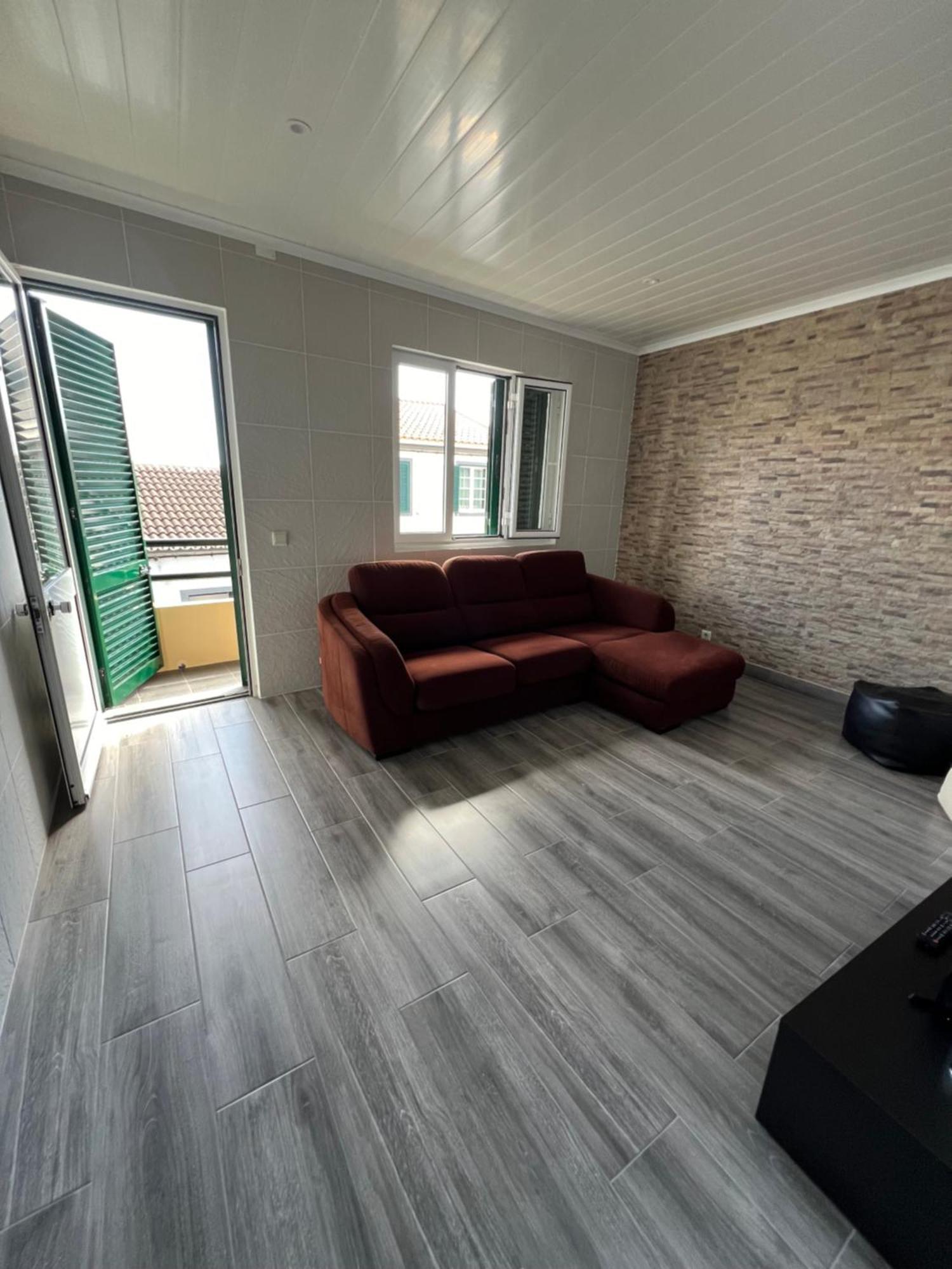 Casa A 2 Minutos A Pe De Piscina Natural Ponta Delgada Zewnętrze zdjęcie