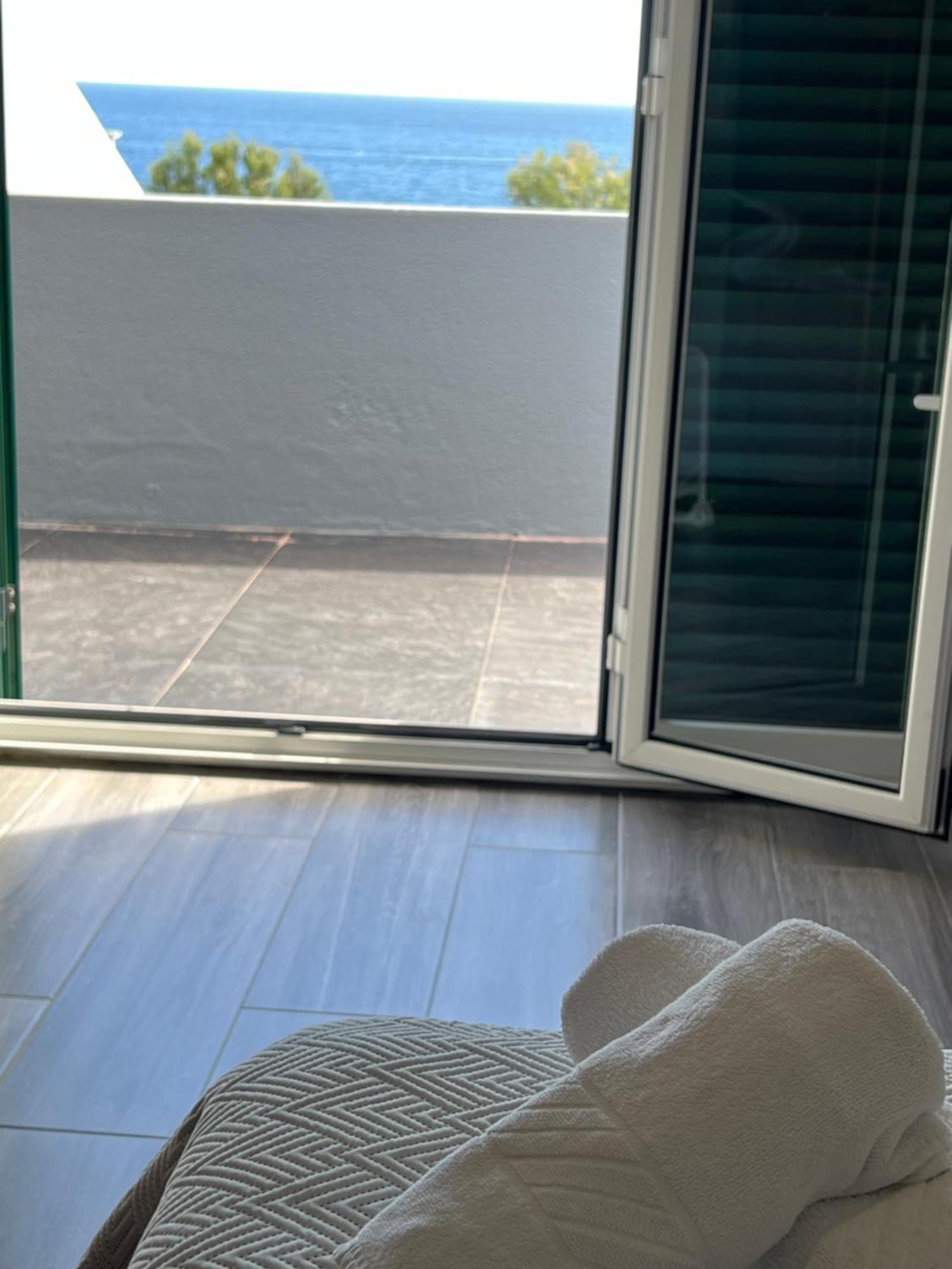 Casa A 2 Minutos A Pe De Piscina Natural Ponta Delgada Zewnętrze zdjęcie